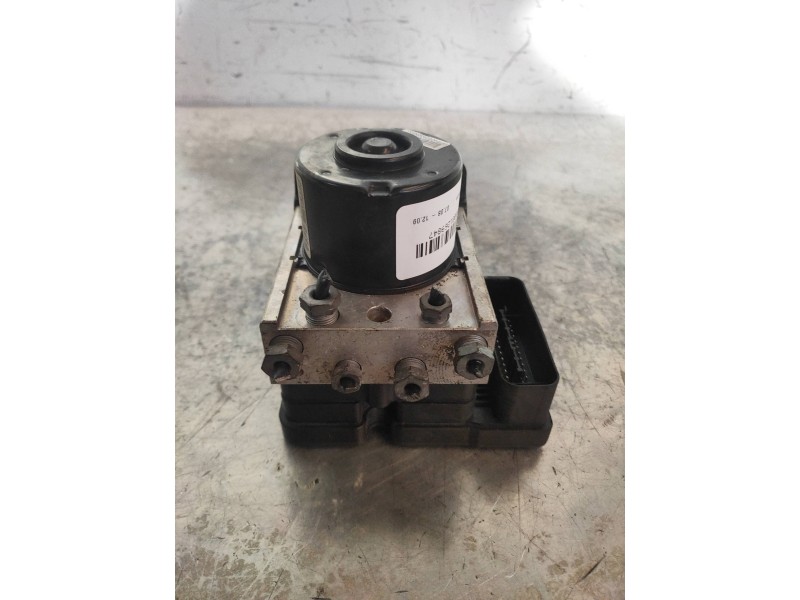 Recambio de abs para ford fiesta (cb1) ambiente referencia OEM IAM 06210955813 06210213174 8V512M110AD 28570059023 ATE