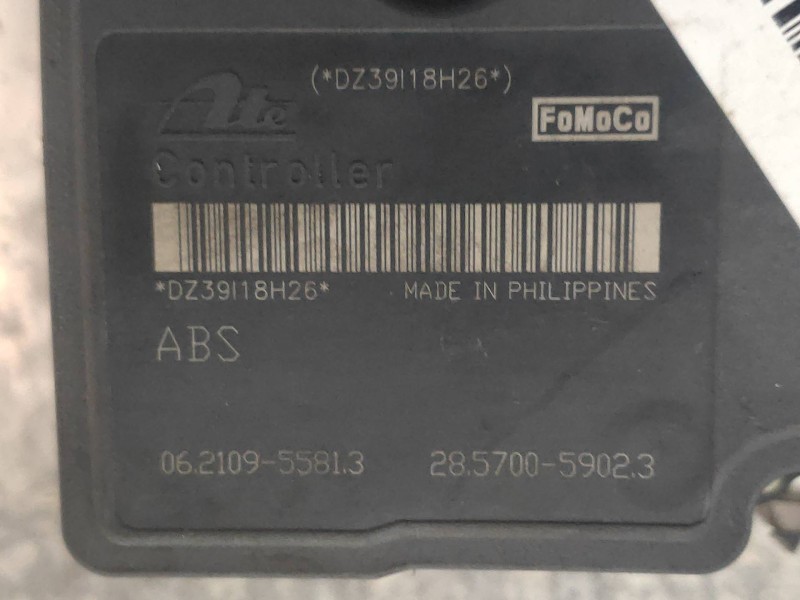 Recambio de abs para ford fiesta (cb1) ambiente referencia OEM IAM 06210955813 06210213174 8V512M110AD 28570059023 ATE