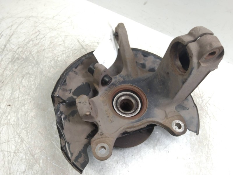 Recambio de mangueta delantera derecha para mg rover mg zr 105 referencia OEM IAM   