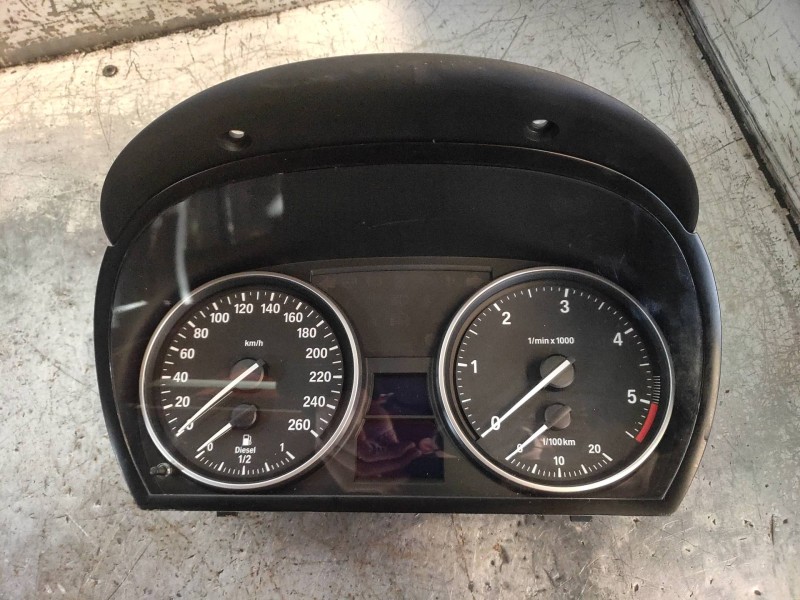 Recambio de cuadro instrumentos para bmw x1 (e84) xdrive 18d referencia OEM IAM 931615201 700256320 