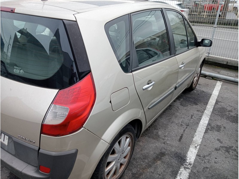 renault scenic ii del año 2007