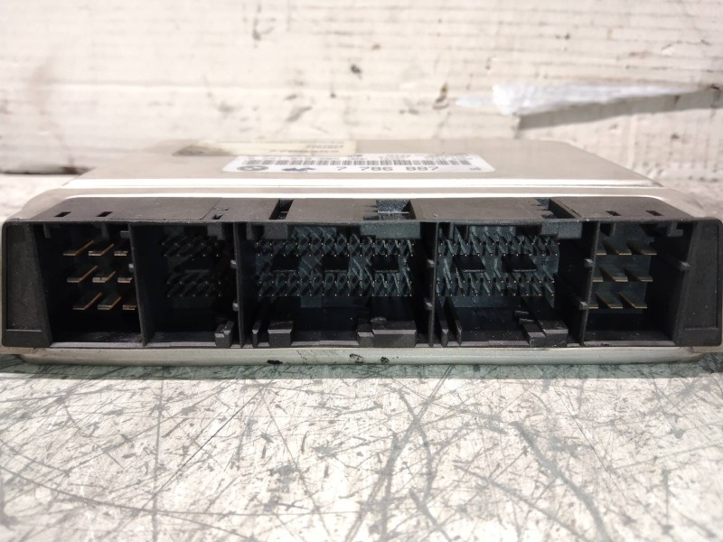 Recambio de centralita motor uce para bmw serie 3 berlina (e46) 320d referencia OEM IAM 0281010205 7786887 