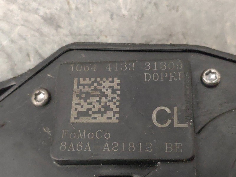 Recambio de motor cierre centralizado delantero derecho para ford fiesta (cb1) ambiente referencia OEM IAM 8A6AA21812BE 3P 