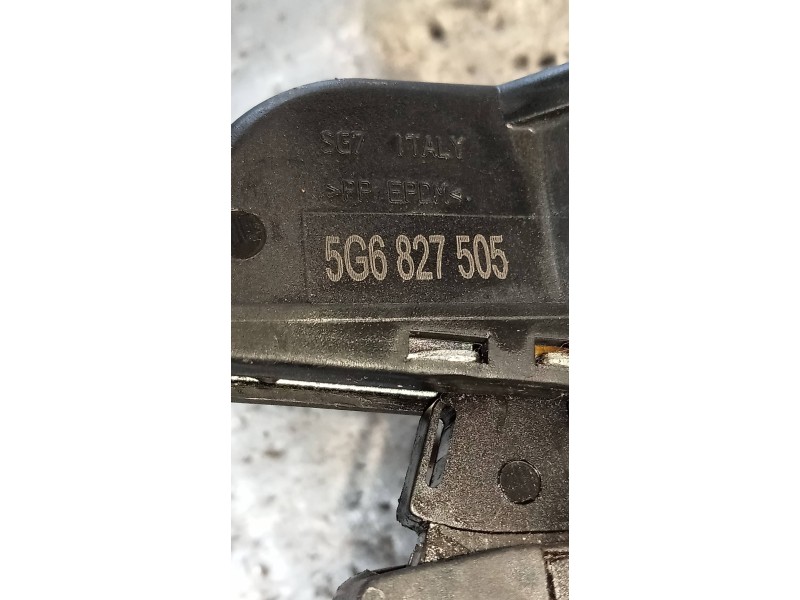 Recambio de motor cierre centralizado porton para volkswagen golf vii lim. (bq1) sport referencia OEM IAM 5G6827505  