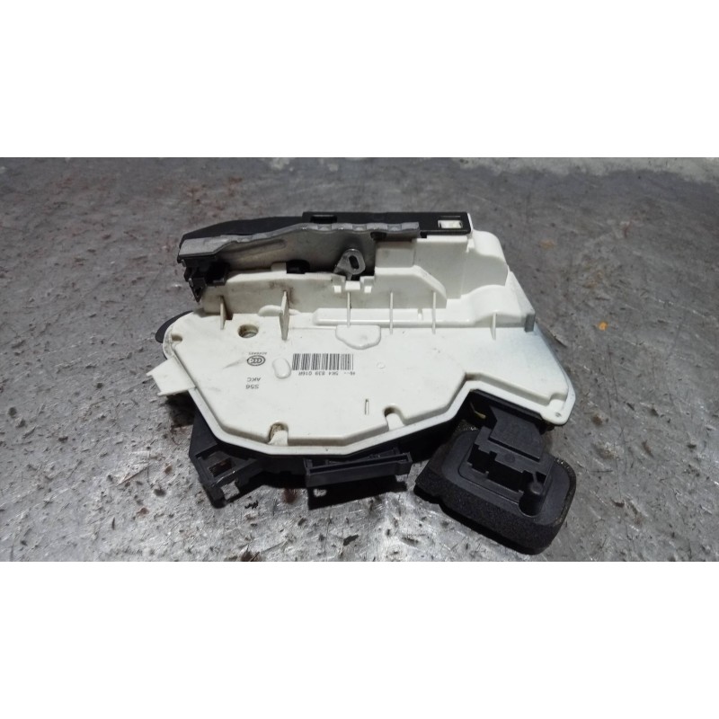 Recambio de motor cierre centralizado trasero derecho para volkswagen golf vii lim. (bq1) sport referencia OEM IAM 5K4839016R  
