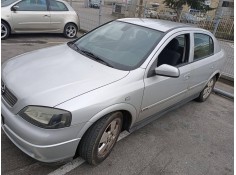 opel astra g berlina del año 2004