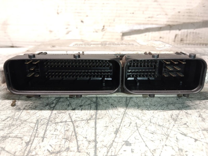 Recambio de centralita motor uce para seat leon (1m1) signo referencia OEM IAM 0281010230 038906012CA EDC15VM