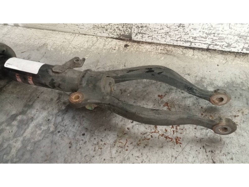 Recambio de amortiguador delantero izquierdo para mazda 6 kombi (gh) 2.0 crtd 140cv active sw referencia OEM IAM   