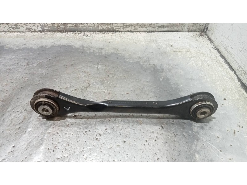 Recambio de brazo suspension superior trasero derecho para audi a4 ber. (b8) 2.0 16v tdi referencia OEM IAM 8K0501529L  
