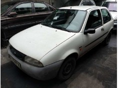 ford fiesta berlina del año 1996