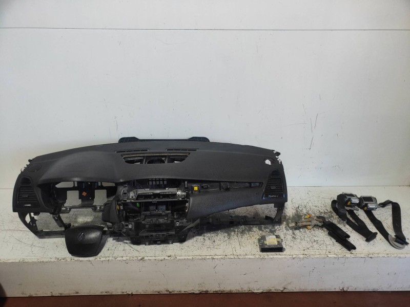 Recambio de kit airbag para renault laguna iii dynamique referencia OEM IAM   