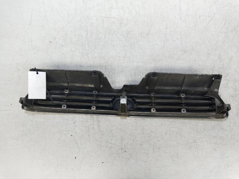 Recambio de rejilla delantera para subaru legacy berl./familiar b11 (bd/bg) 2.2 cat referencia OEM IAM   