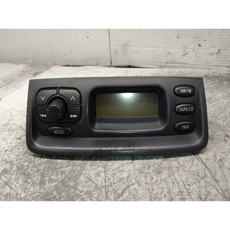 Recambio de pantalla multifuncion para toyota yaris (ncp1/nlp1/scp1) 1.0 linea luna referencia OEM IAM 8611052010B0  