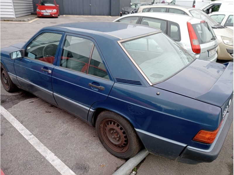 mercedes clase c (w201) berlina del año 1990