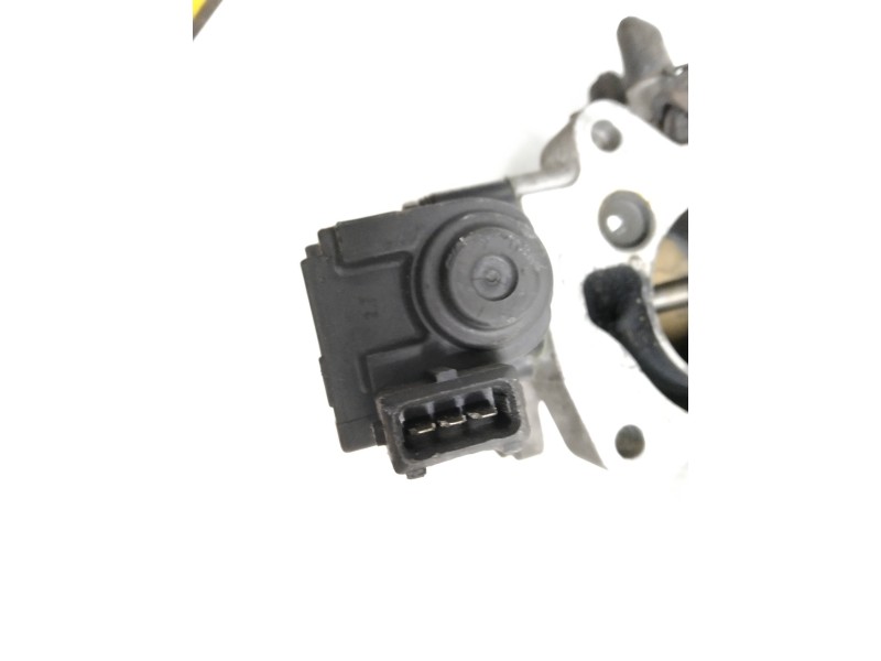 Recambio de caja mariposa para hyundai elantra (xd) 1.6 16v cat referencia OEM IAM   