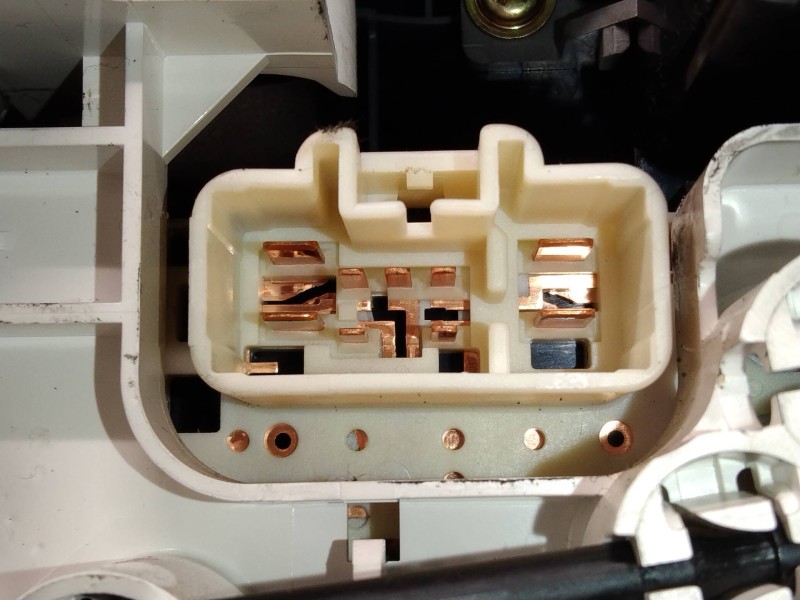 Recambio de mando calefaccion / aire acondicionado para toyota yaris (ncp1/nlp1/scp1) 1.0 linea luna referencia OEM IAM 75826870
