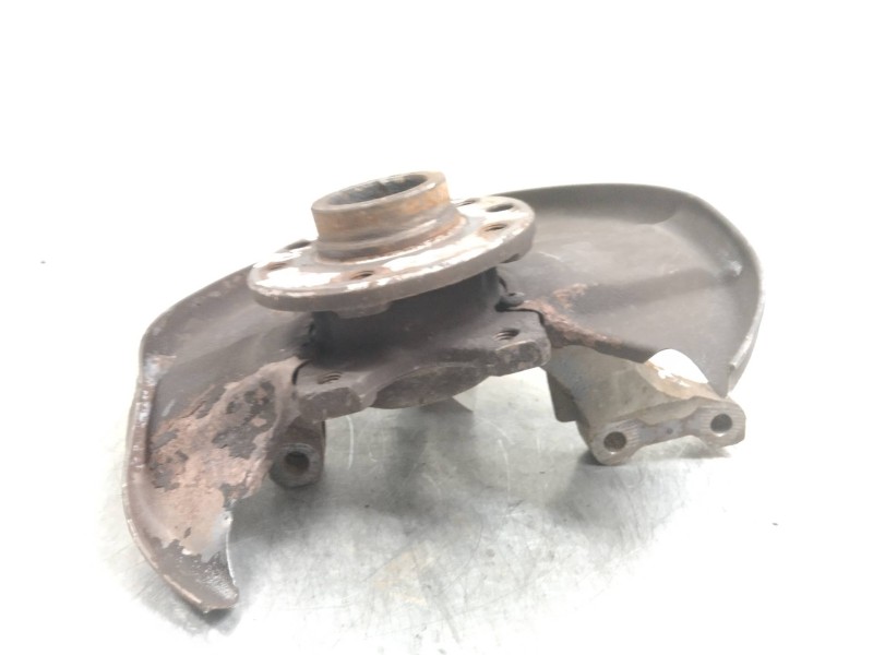 Recambio de mangueta delantera derecha para saab 9-5 berlina 2.0 cat referencia OEM IAM   