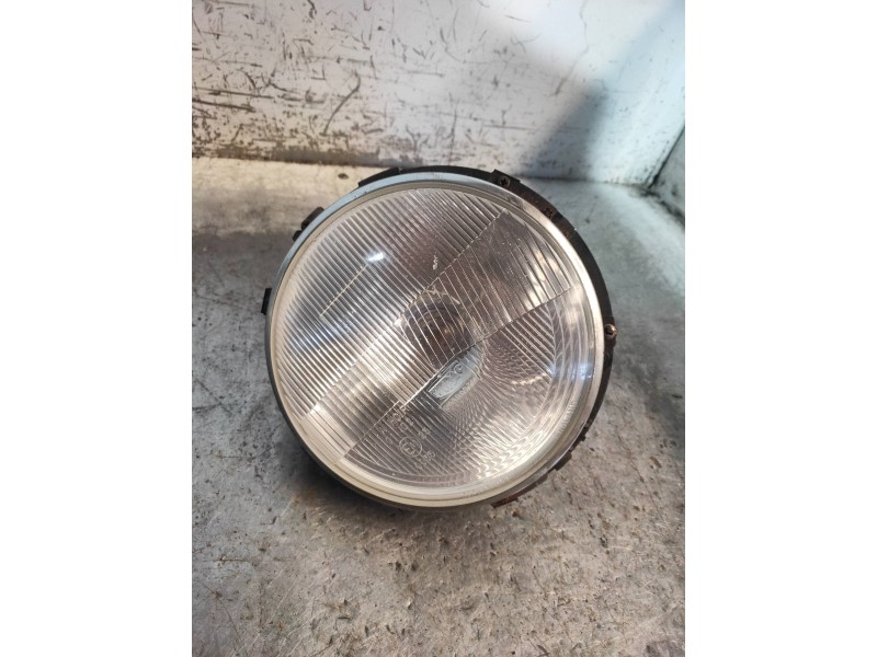 Recambio de faro derecho para land rover range rover 2.5 turbodiesel referencia OEM IAM   