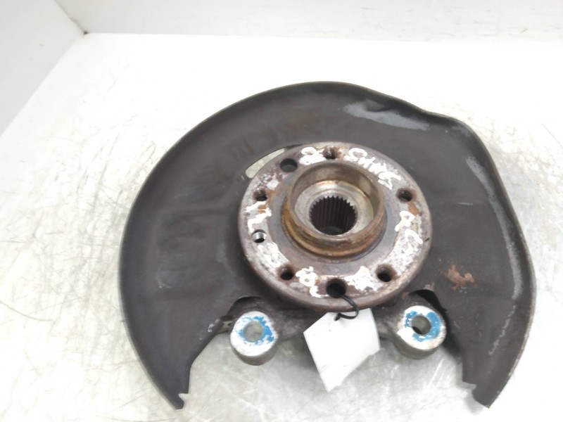 Recambio de mangueta delantera izquierda para saab 9-5 berlina 2.0 cat referencia OEM IAM   