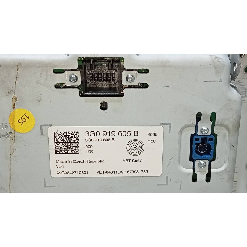 Recambio de pantalla multifuncion para volkswagen golf vii lim. (bq1) sport referencia OEM IAM 3G0919605B A2C9342710301 