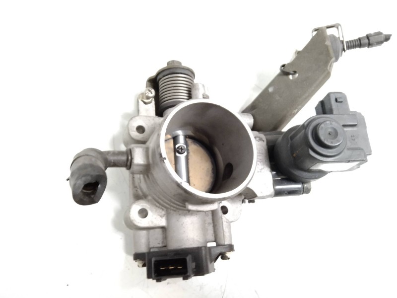 Recambio de caja mariposa para kia rio 1.5 cat referencia OEM IAM 3G02291  