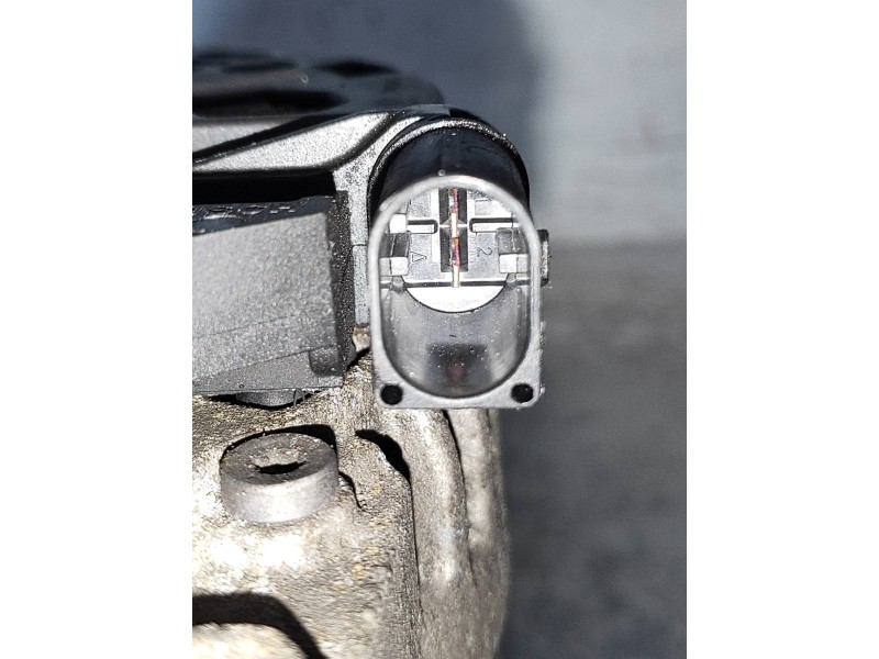 Recambio de alternador para ford mondeo ber. (ca2) titanium referencia OEM IAM 0121615028 7G9N10300EA 