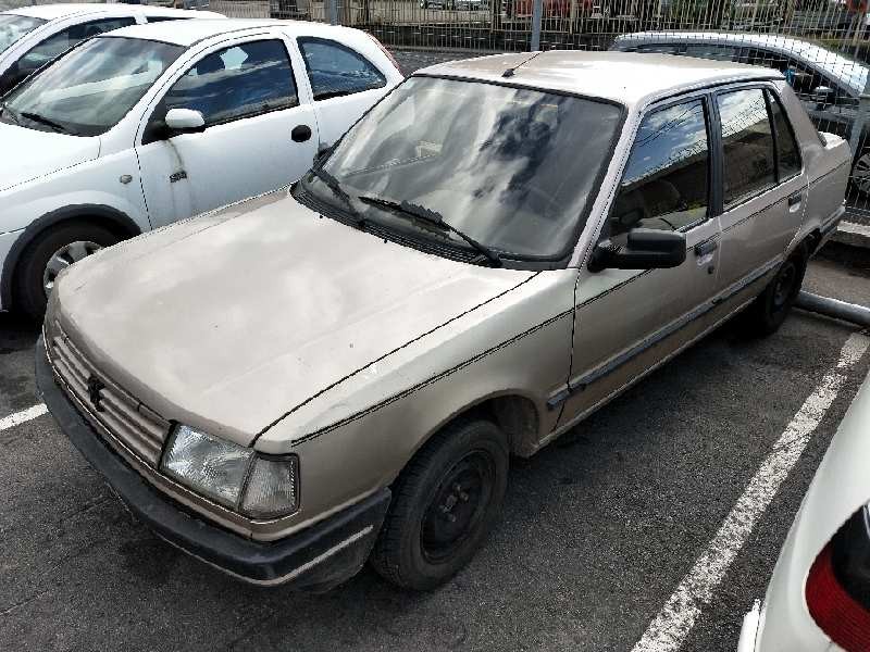 peugeot 309 del año 1988