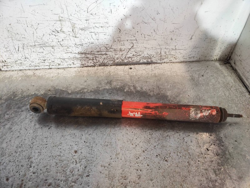 Recambio de amortiguador trasero derecho para land rover range rover 2.5 turbodiesel referencia OEM IAM   