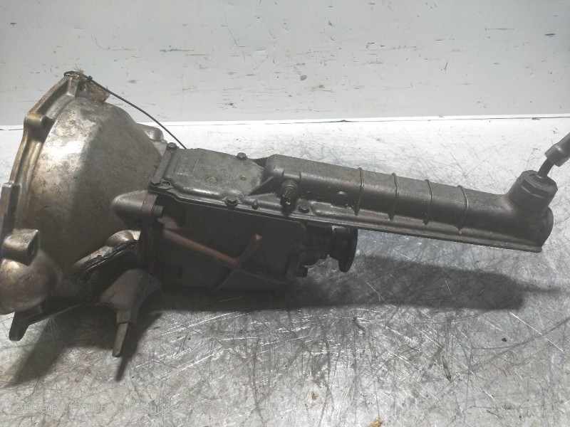 Recambio de caja cambios para volvo 244 referencia OEM IAM 1381157  