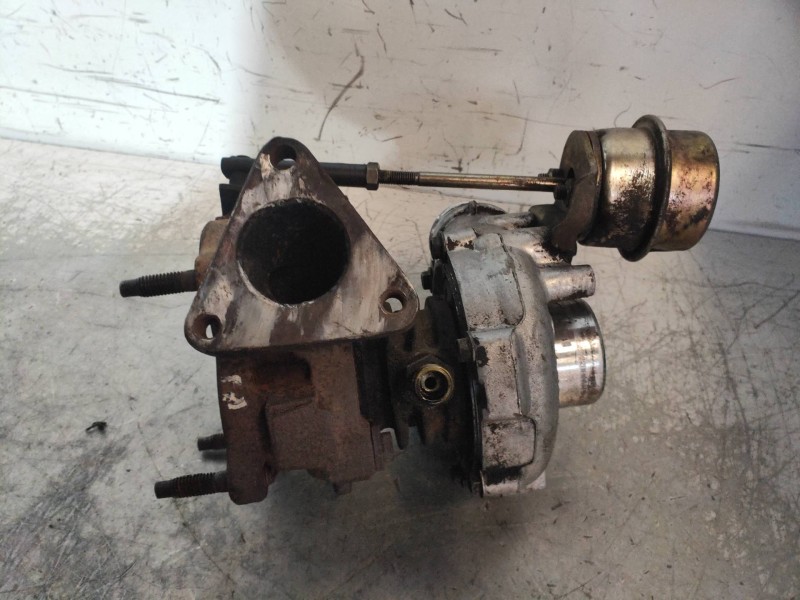 Recambio de turbocompresor para volkswagen polo berlina (6n2) trendline referencia OEM IAM 7066801 0451457010 DA900469F GARRET