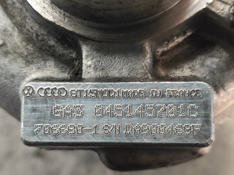 Recambio de turbocompresor para volkswagen polo berlina (6n2) trendline referencia OEM IAM 7066801 0451457010 DA900469F GARRET