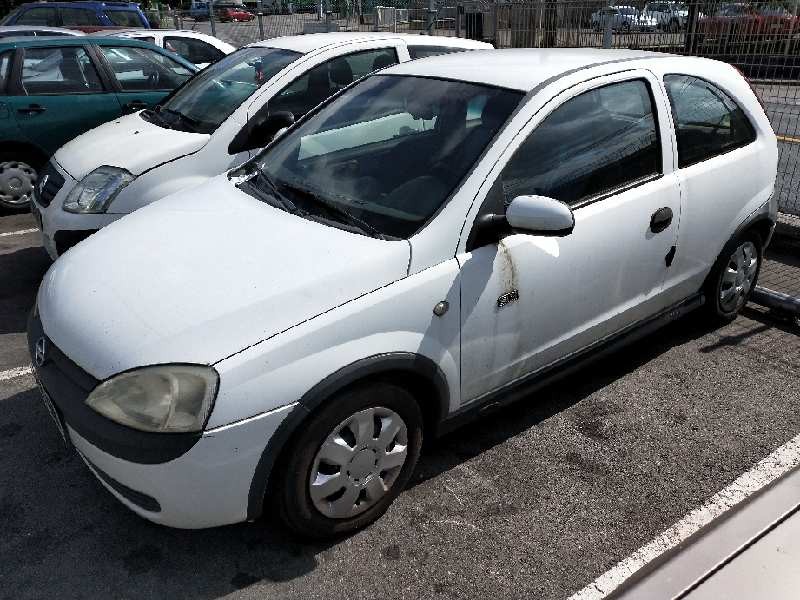 opel corsa c del año 2002