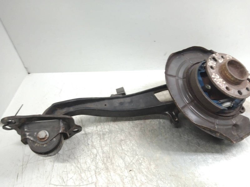 Recambio de mangueta trasera derecha para saab 9-5 berlina 2.0 cat referencia OEM IAM   