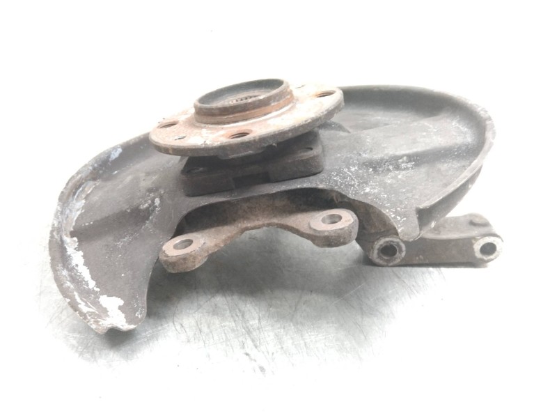 Recambio de mangueta delantera derecha para saab 9000 / 9000 cs 2.0 cat referencia OEM IAM   