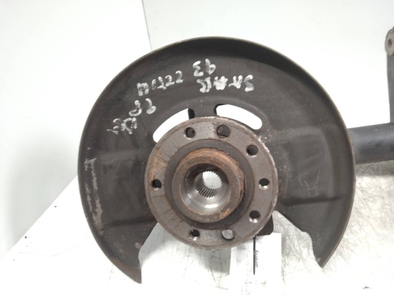 Recambio de mangueta delantera derecha para saab 9-3 berlina 2.2 16v tid cat referencia OEM IAM   
