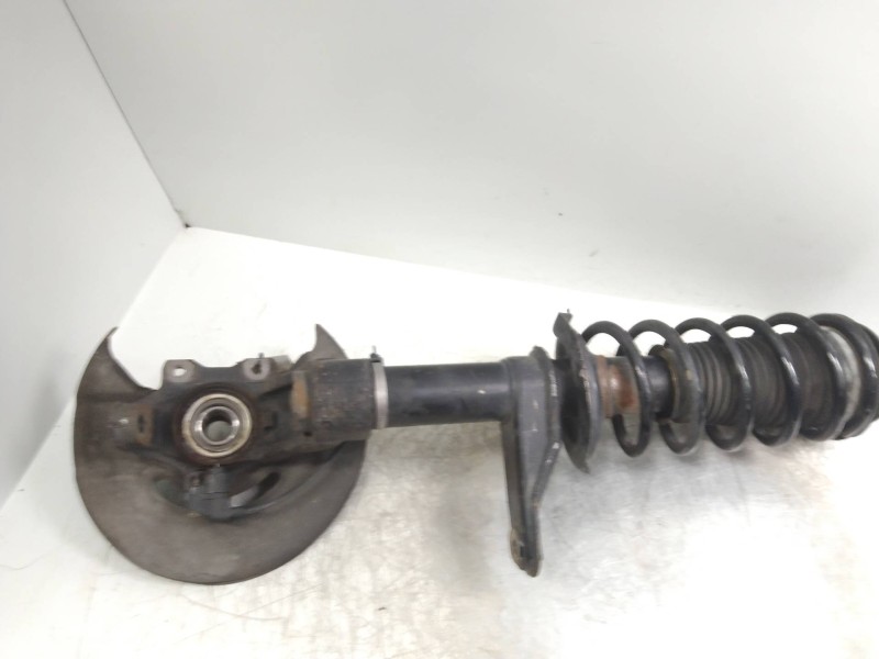 Recambio de mangueta delantera derecha para saab 9-3 berlina 2.2 16v tid cat referencia OEM IAM   