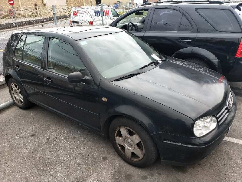 volkswagen golf iv berlina (1j1) del año 2003