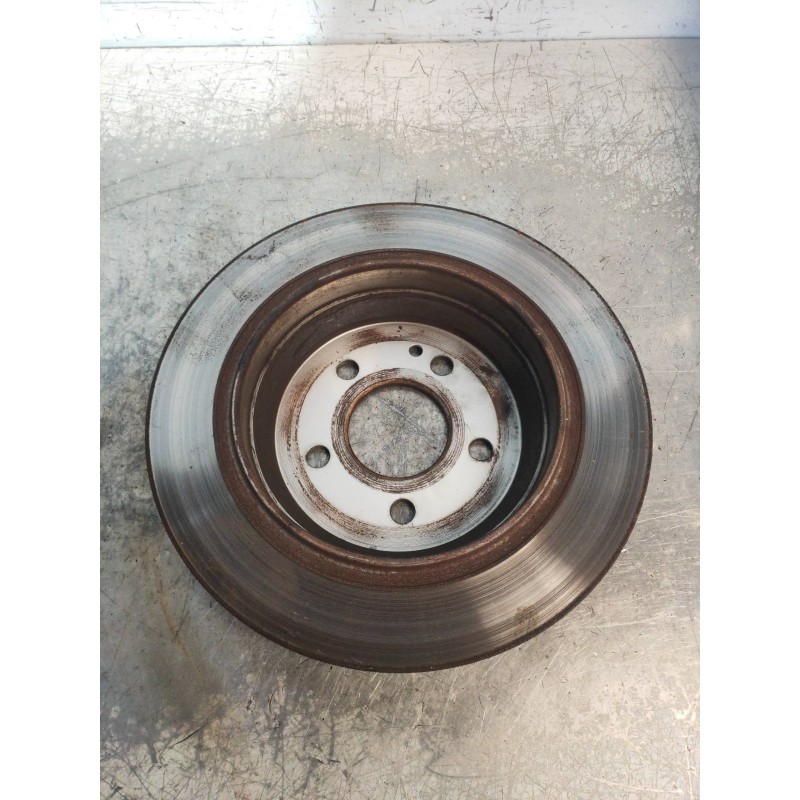 Recambio de disco freno trasero para mercedes vito kasten (639) 113 cdi lang (639.603) referencia OEM IAM   