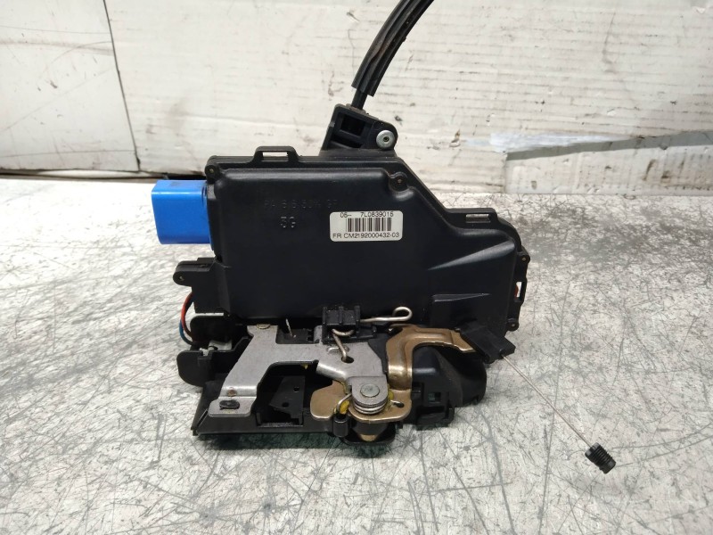 Recambio de motor cierre centralizado trasero izquierdo para seat altea (5p1) hot referencia OEM IAM 7L0839015  5P