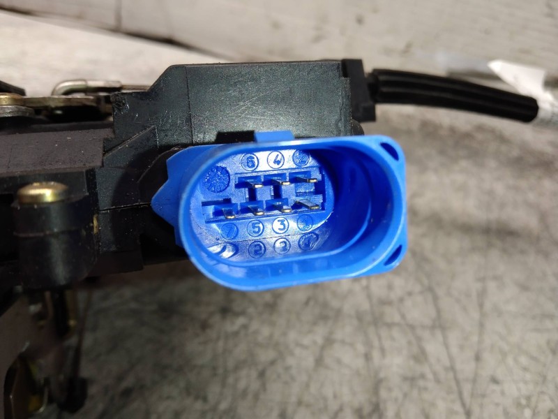 Recambio de motor cierre centralizado trasero izquierdo para seat altea (5p1) hot referencia OEM IAM 7L0839015  5P