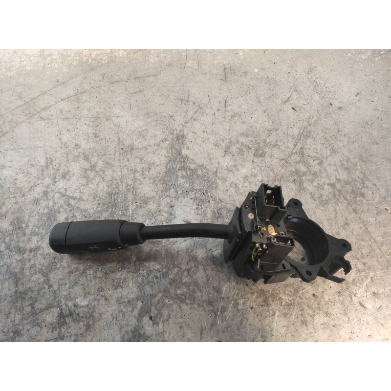 Recambio de mando limpia para mercedes vito kasten (639) 113 cdi lang (639.603) referencia OEM IAM A6395450124  