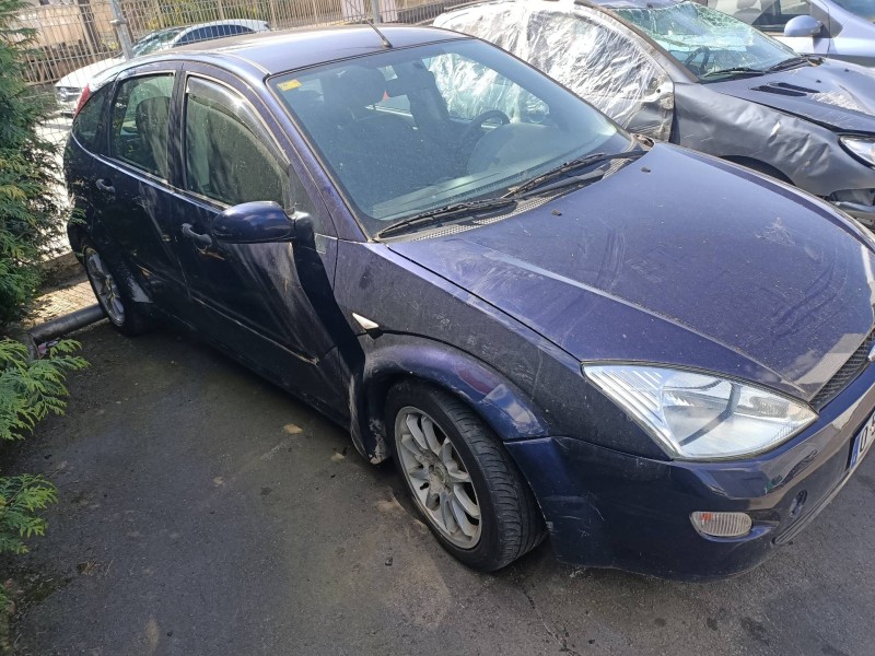 ford focus berlina (cak) del año 1999