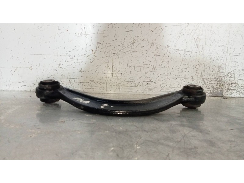 Recambio de brazo suspension superior trasero izquierdo para mazda 6 kombi (gh) 2.0 crtd 140cv active sw referencia OEM IAM   