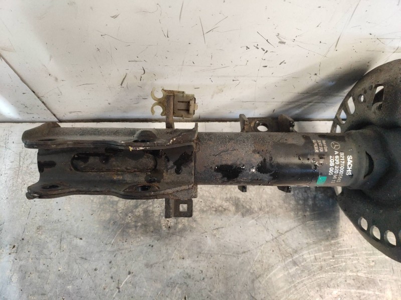Recambio de amortiguador delantero derecho para mercedes vito kasten (639) 113 cdi lang (639.603) referencia OEM IAM A6393206613