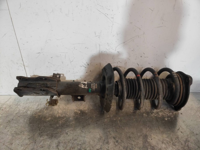Recambio de amortiguador delantero izquierdo para mercedes vito kasten (639) 113 cdi lang (639.603) referencia OEM IAM A63932066