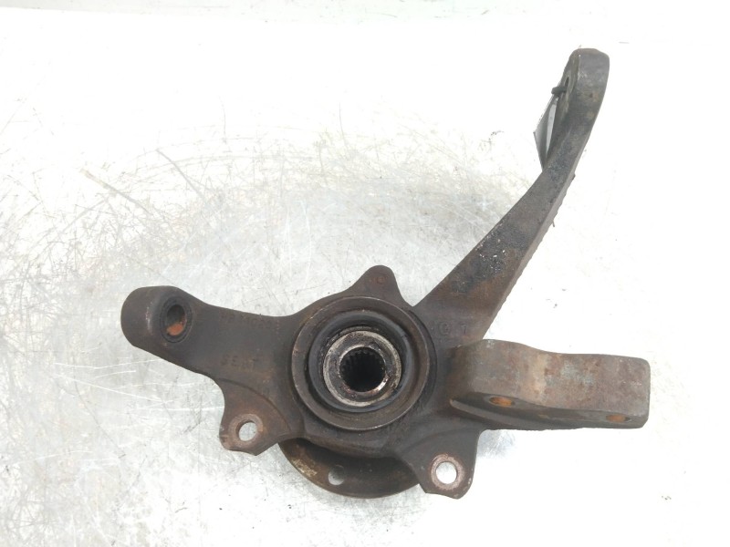 Recambio de mangueta delantera izquierda para seat fura gl referencia OEM IAM   