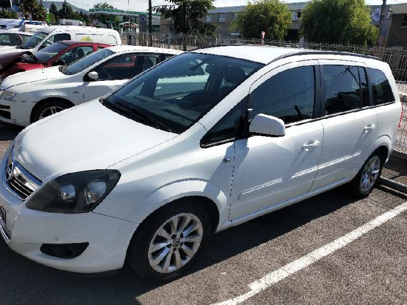 opel zafira b del año 2014