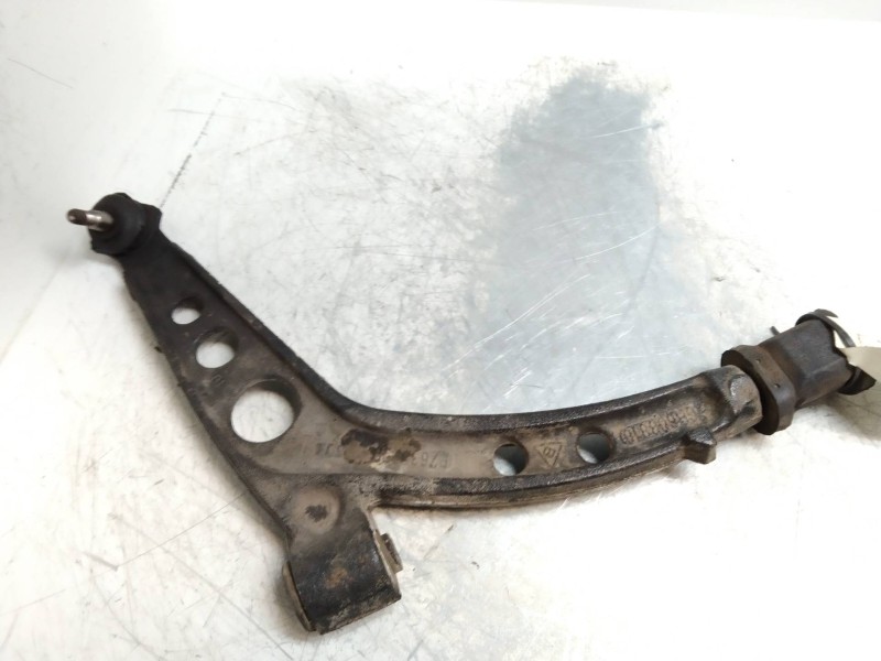 Recambio de brazo suspension inferior delantero derecho para fiat cinquecento (170) 1.1 referencia OEM IAM   