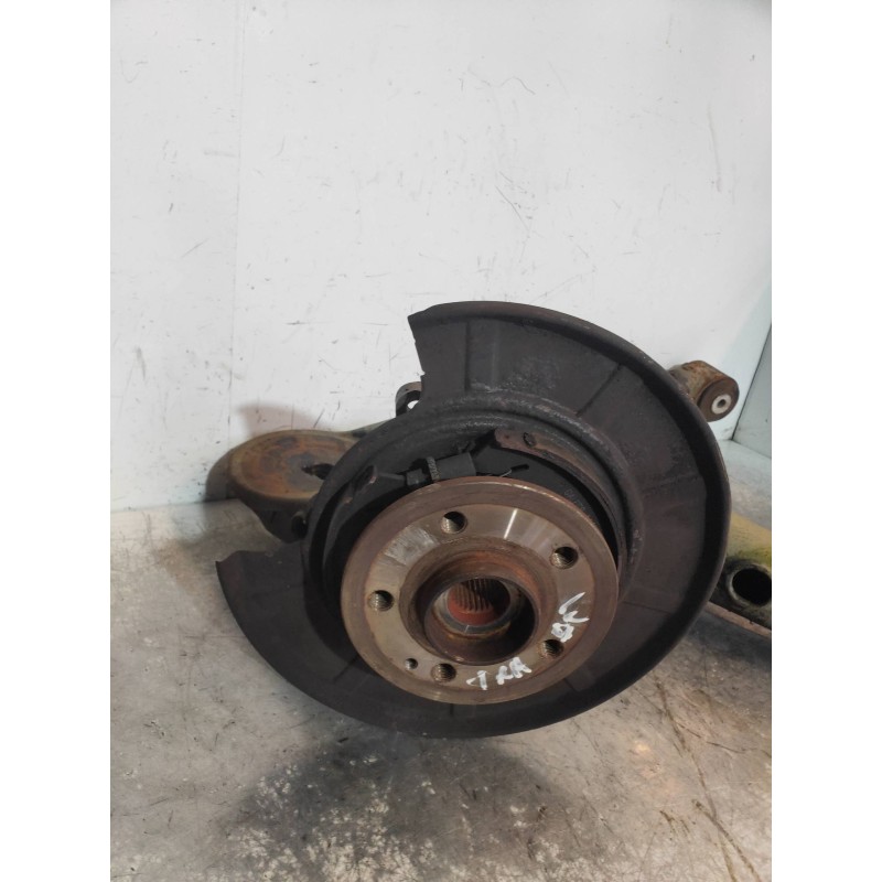 Recambio de mangueta trasera derecha para mercedes vito kasten (639) 113 cdi lang (639.603) referencia OEM IAM A6393522504  