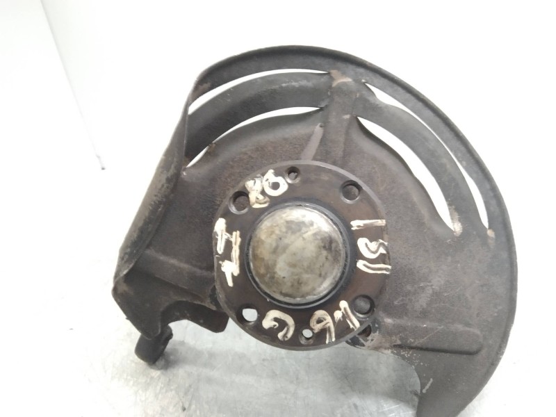 Recambio de mangueta delantera izquierda para seat 131 1.4 referencia OEM IAM    Recambio de mangueta delantera izquierda para seat 131 1.4 referencia OEM IAM